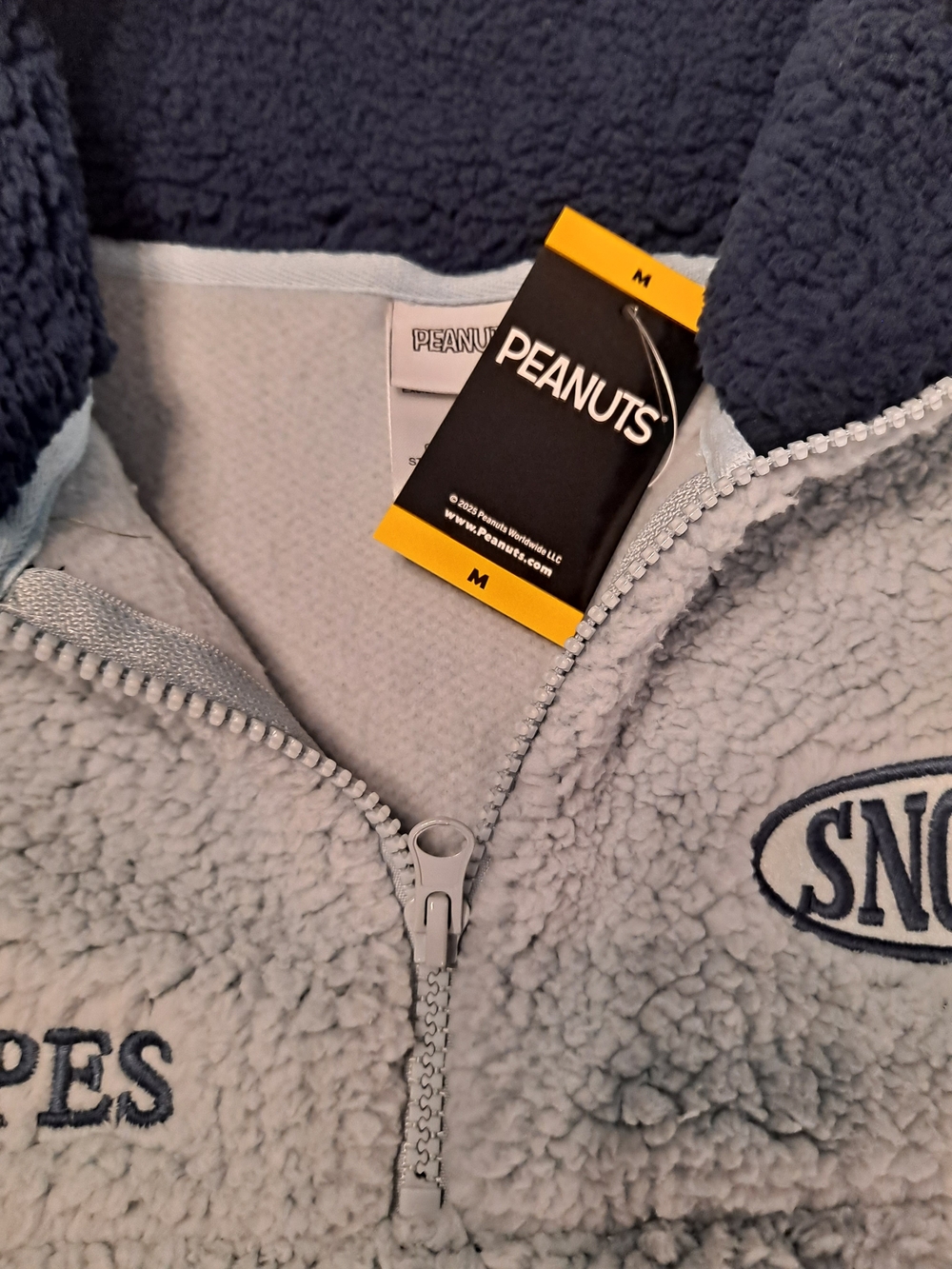Peanuts Embroidered Light Blue and Navy Sherpa Zip-Up Pullover Size Medium - Picture 2 of 9